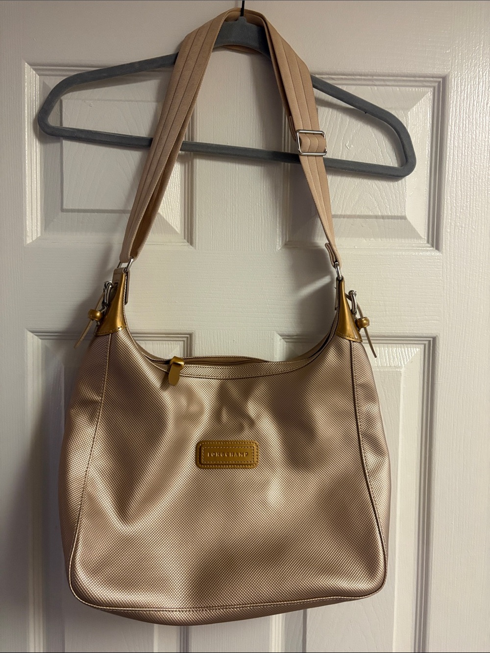 Longchamp Metallic Gold-Beige Shoulder Bag excellent!
